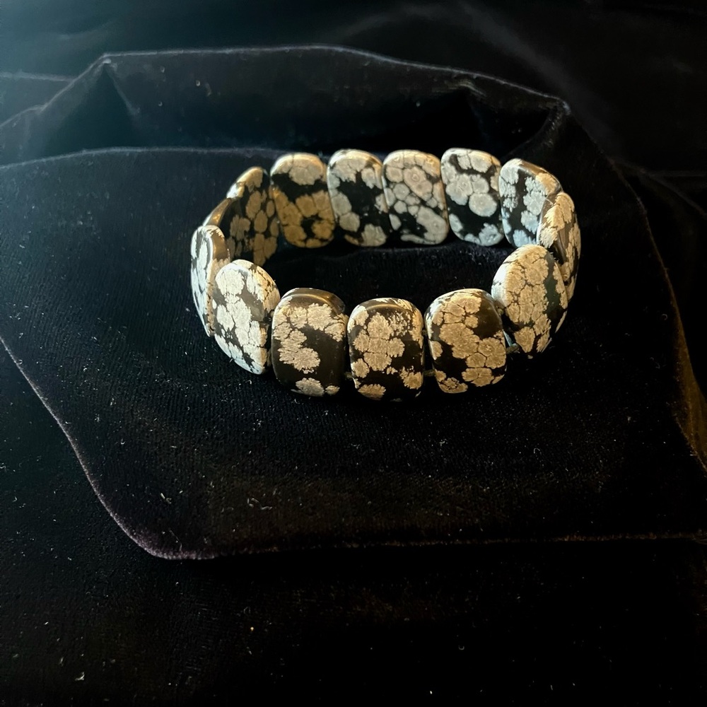Snowflake Obsidian Stretch Gemstone Bangle
